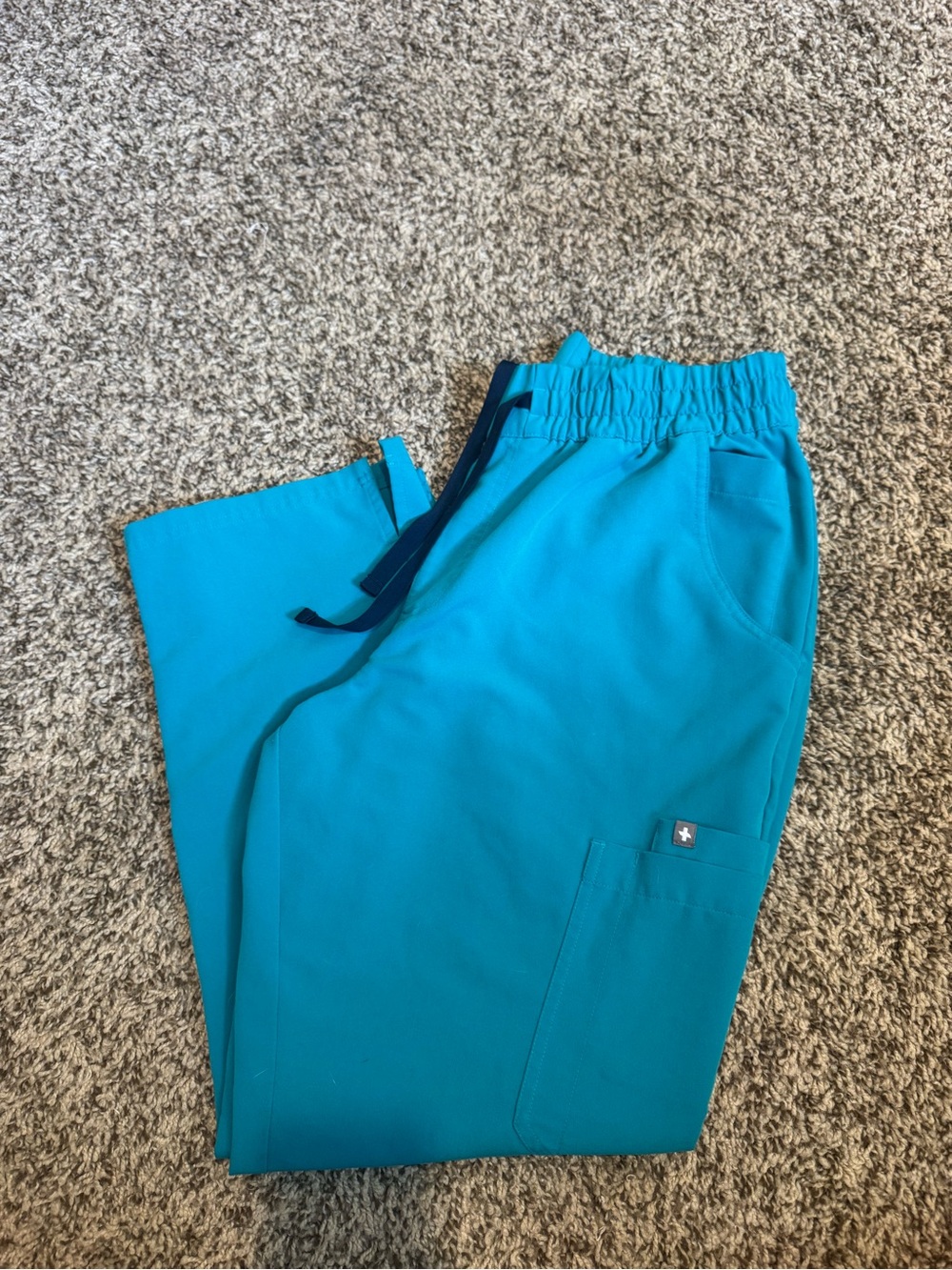 Figs Dowa High Waisted in Teal Straight-Leg Scrub Pants